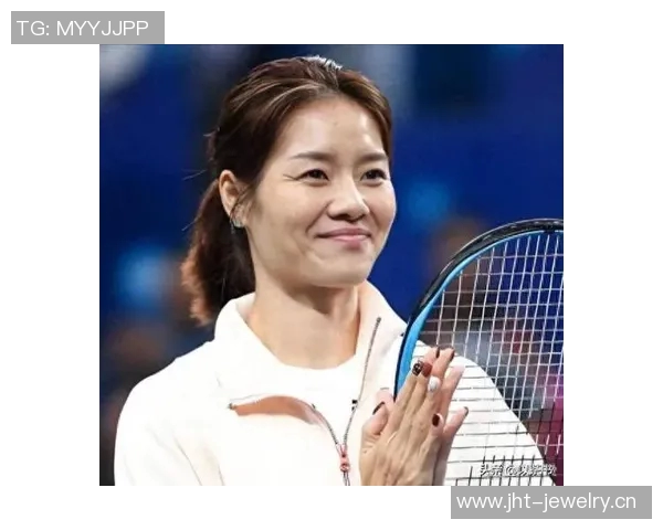 李娜独家分享足球心得与成长历程的深度对话 李娜独家分享足球心得与成长历程的深度对话